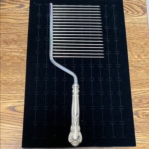 Elegant Vintage BIRKS Sterling Silver Hair COMB OR Angel Food Cake Breaker